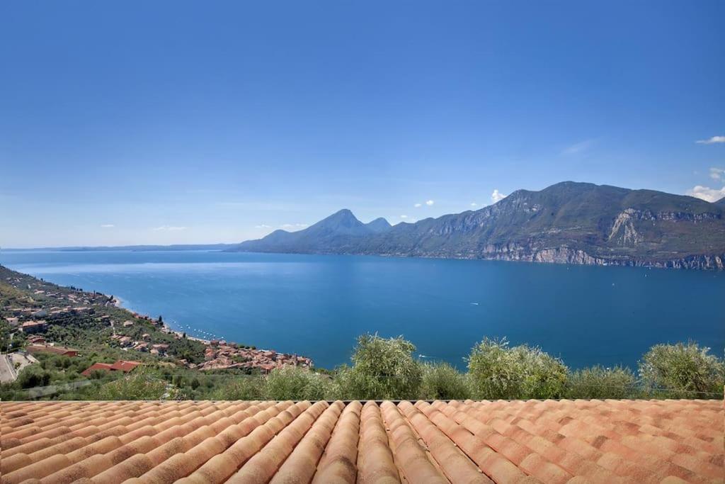 Villa Divina - Apt Divina Con Piscina E Vista Lago Castelletto Di Brenzone Extérieur photo